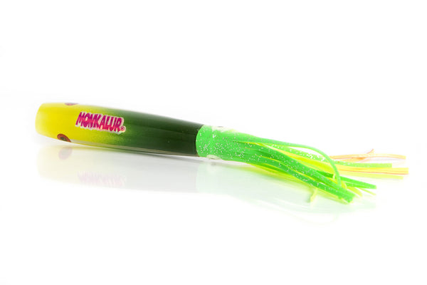 The versatile color combination of yellow and green make this trolling lure catch it all -Yellow and Green Monkalur